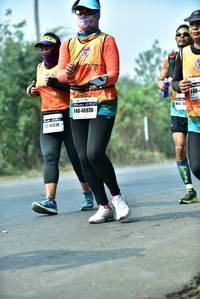 BIB: 46930, 466
                            <button type="button" onclick="openModal(10130393)" class="btn btn-primary btn-sm float-right btn-popup" data-toggle="modal" data-target=".modal-high-quality">
                        <i class="fas fa-shopping-cart"></i> Add to Cart
                    </button>
                                            <button type="button" onclick="isThisMe(10130393, true)" class="btn btn-success btn-sm float-right btn-popup btn-isme hidden" data-toggle="tooltip" data-placement="bottom" title="นี่คือรูปของคุณใช่ไหม คลิกที่นี่เพื่อเอาเข้าอัลบั้ม">
                        <i class="fas fa-plus"></i> Add to album
                    </button>
                    <button type="button" onclick="isThisMe(10130393, false)" class="btn btn-warning btn-sm float-right btn-popup btn-isnotme hidden">
                        <i class="fas fa-ban"></i> Remove from album
                    </button>